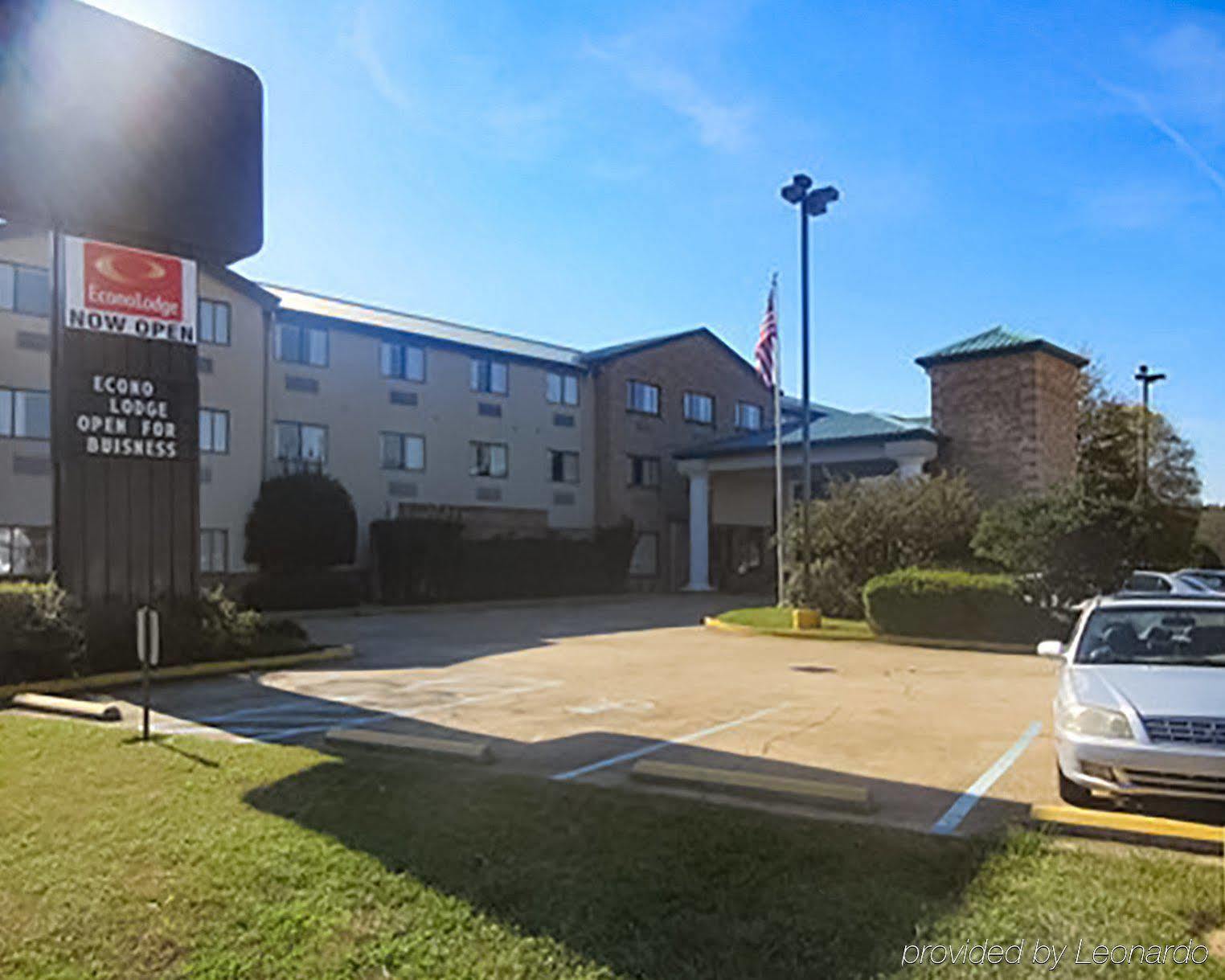 Comfort Inn & Suites McComb Exterior photo